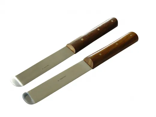 2x Gipsspatel vorn gebogen, mit Holzgriff, 20 cm