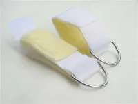 2x Handfessel mit Klettverschluß, weiß, Länge 40 cm, Breite 5 cm